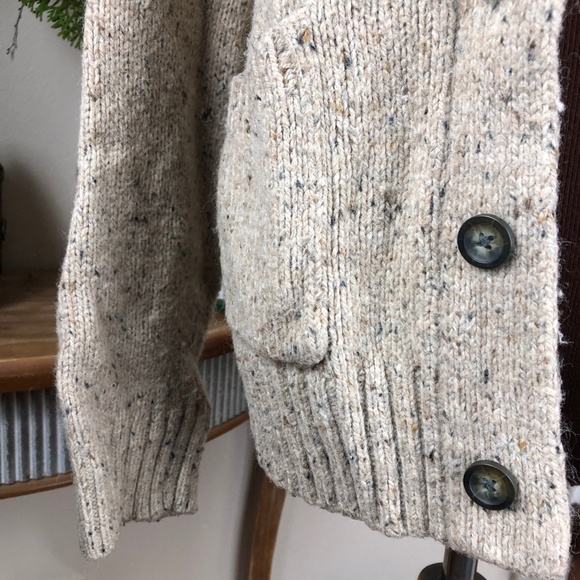 VINTAGE Wool Blend Grandpa Cardigan Sweater Cream Large - Picture 3 of 7